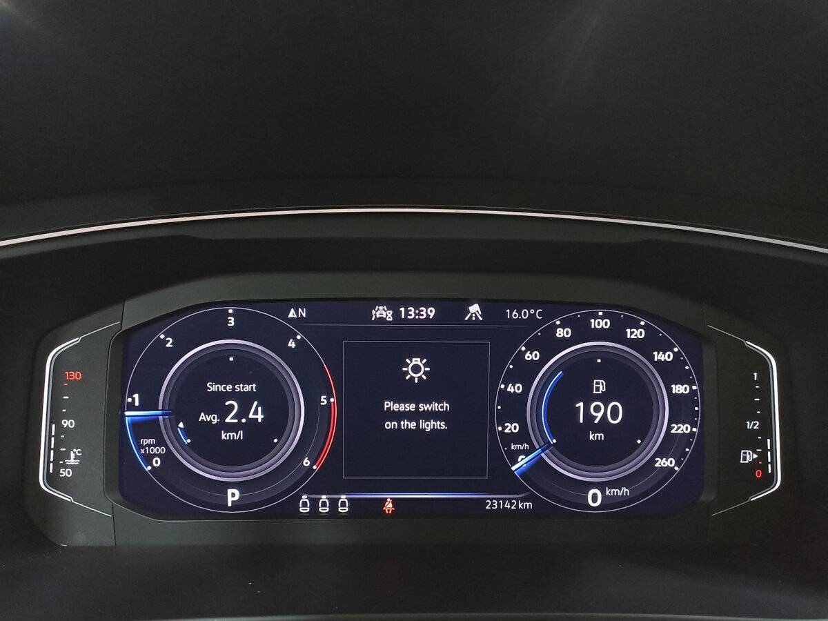 Купить Volkswagen Tiguan, 2022, 23 141 км, фото №13