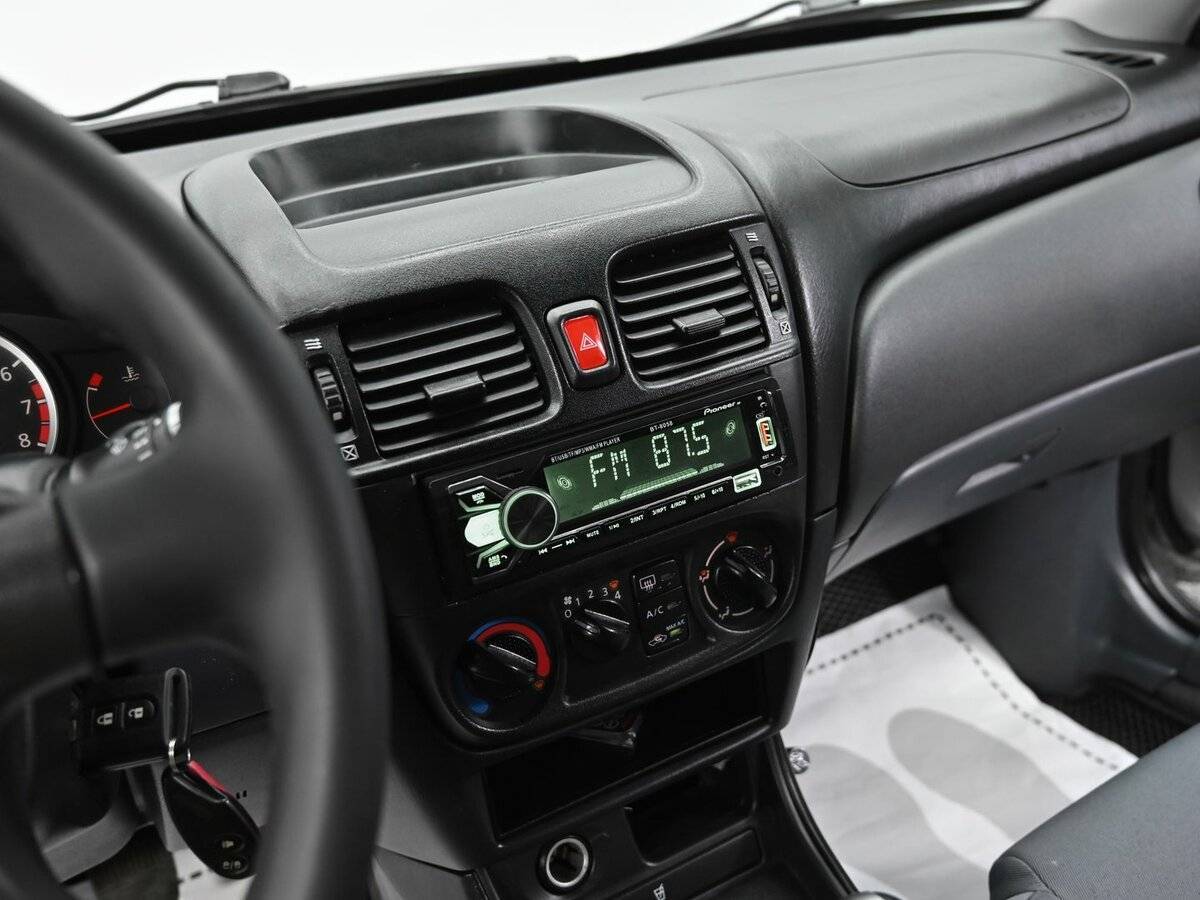 Купить Nissan Almera, 2005, 168 000 км, фото №10