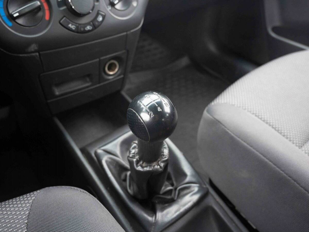 Купить Chevrolet Aveo, 2010, 256 200 км, фото №19