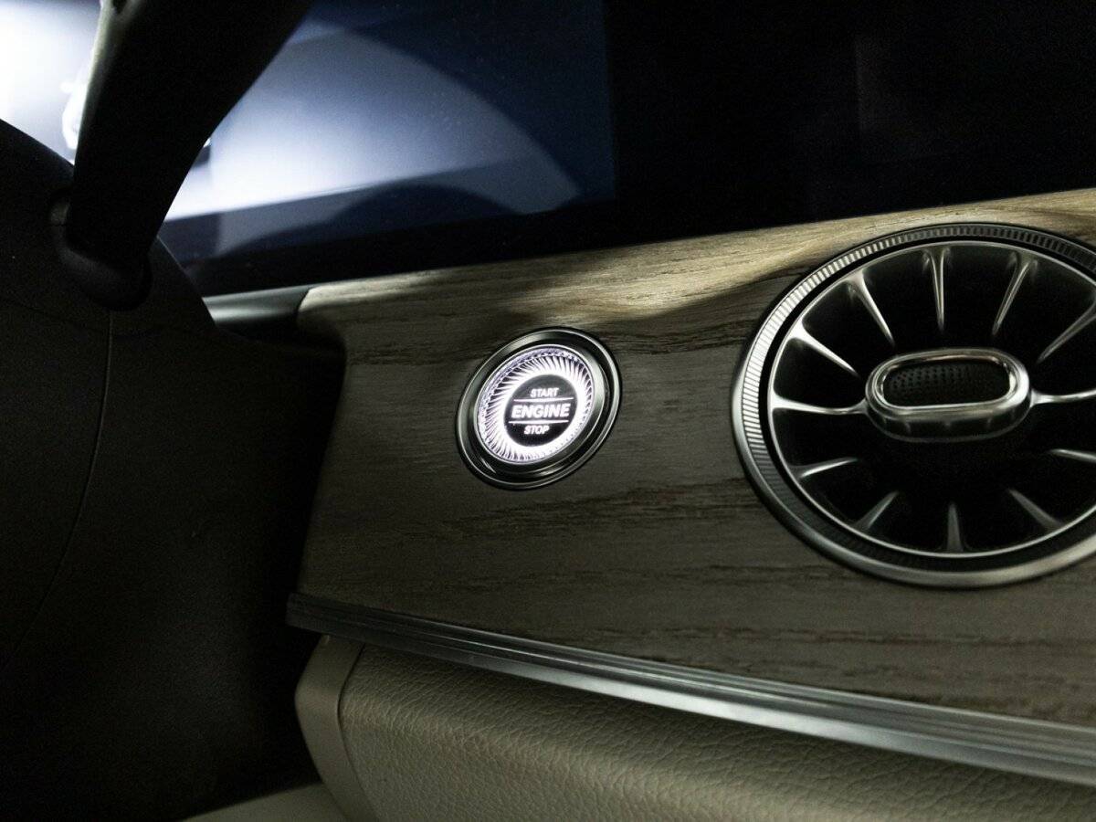 Купить Mercedes-Benz E-Класс 450, 2018, 92 377 км, фото №23