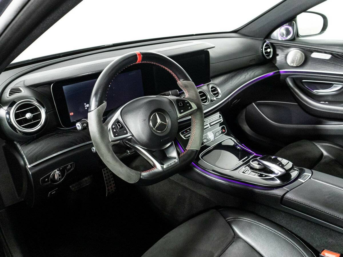 Купить Mercedes-Benz E-Класс 300, 2017, 119 835 км, фото №10