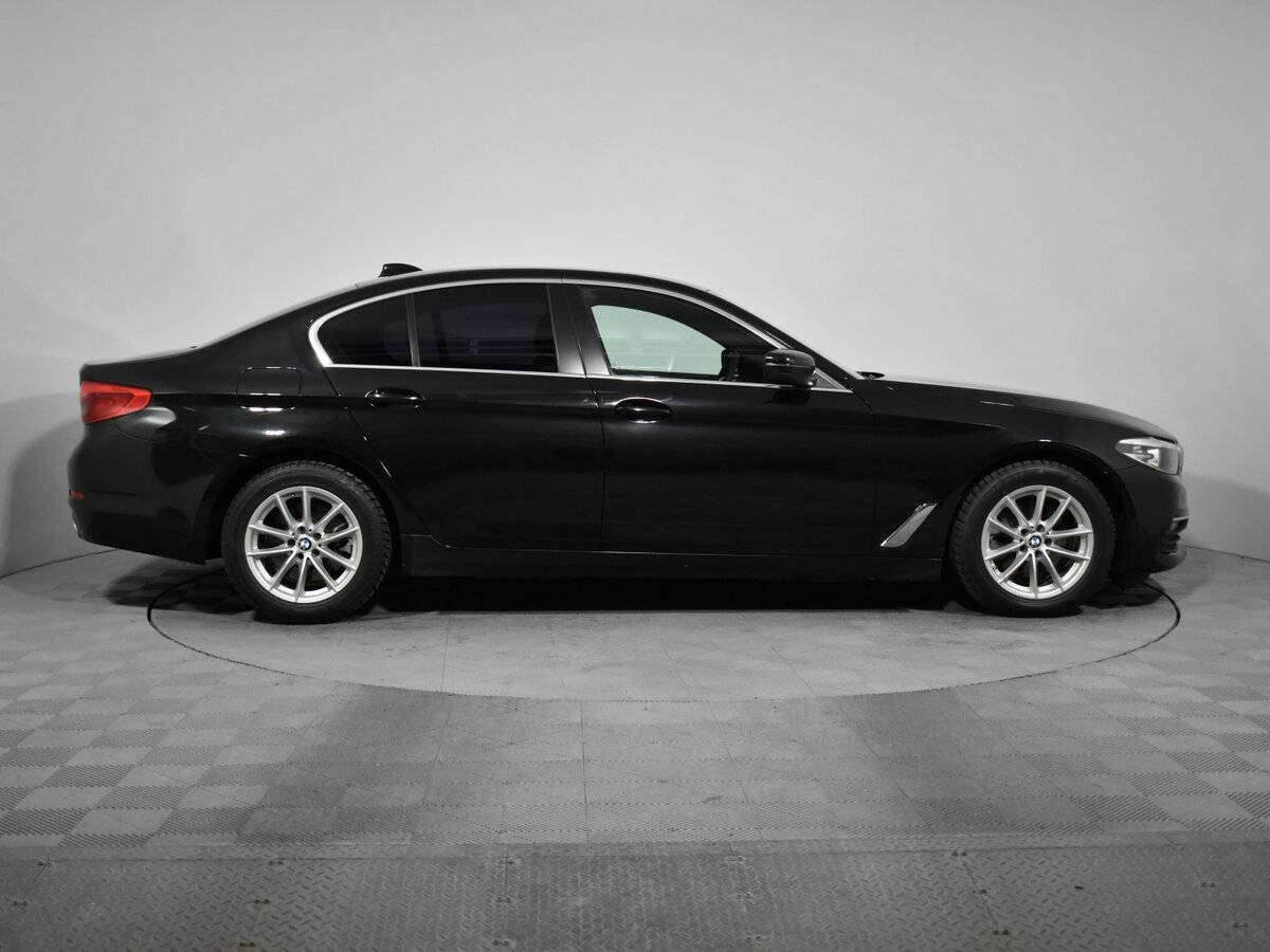 Купить BMW 5 серии 520d xDrive, 2020, 70 870 км, фото №4