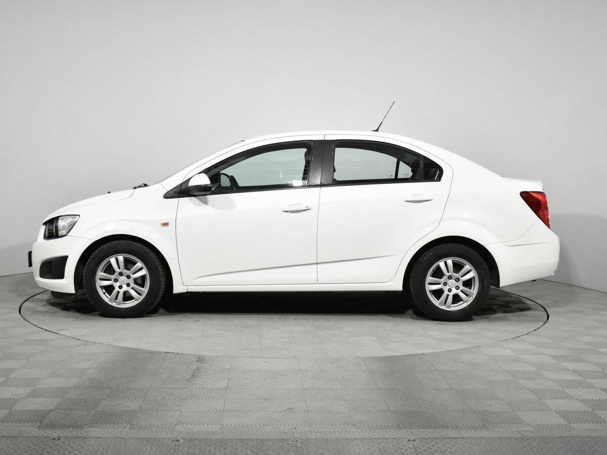 Купить Chevrolet Aveo, 2013, 166 000 км, фото №8