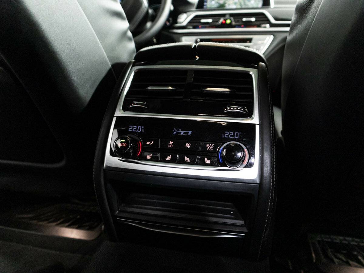 Купить BMW 7 серии Long 730Ld xDrive, 2016, 255 197 км, фото №32