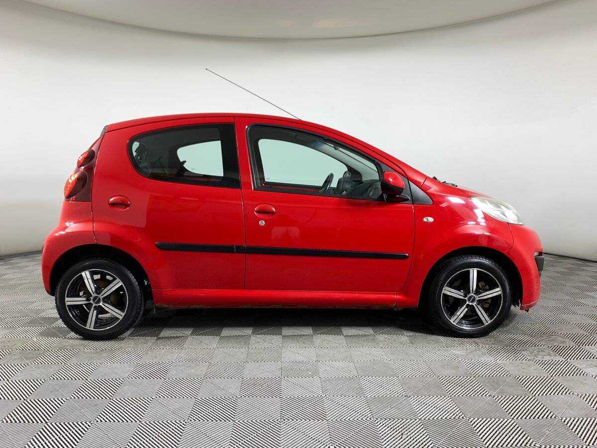 Купить Peugeot 107, 2012, 125 147 км, фото №4