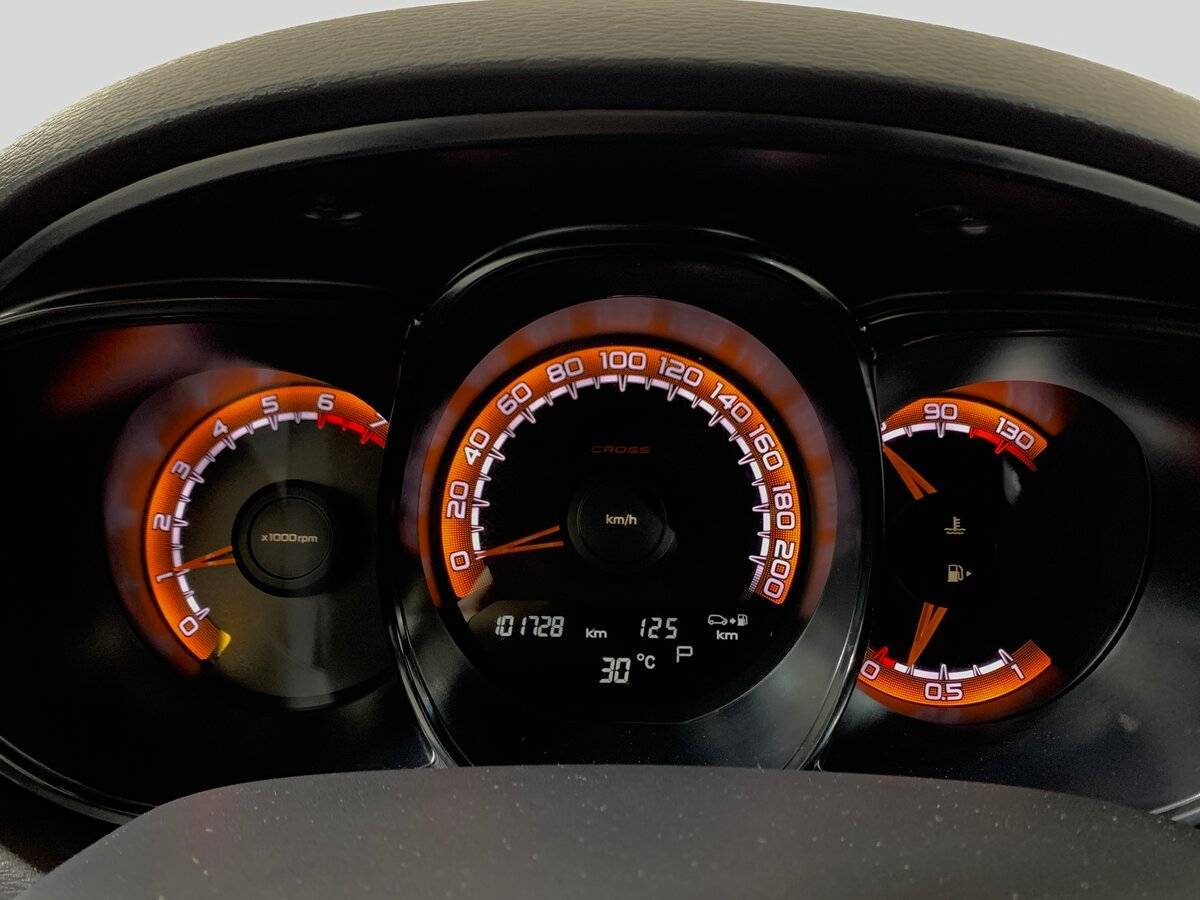 Купить Lada (ВАЗ) Vesta SW Cross, 2021, 101 703 км, фото №14