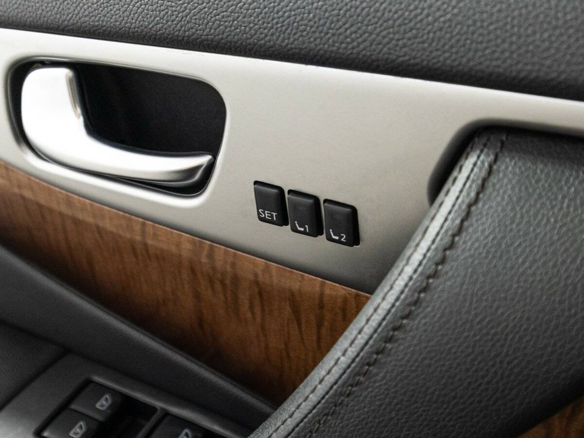 Купить Infiniti QX70, 2016, 107 557 км, фото №18