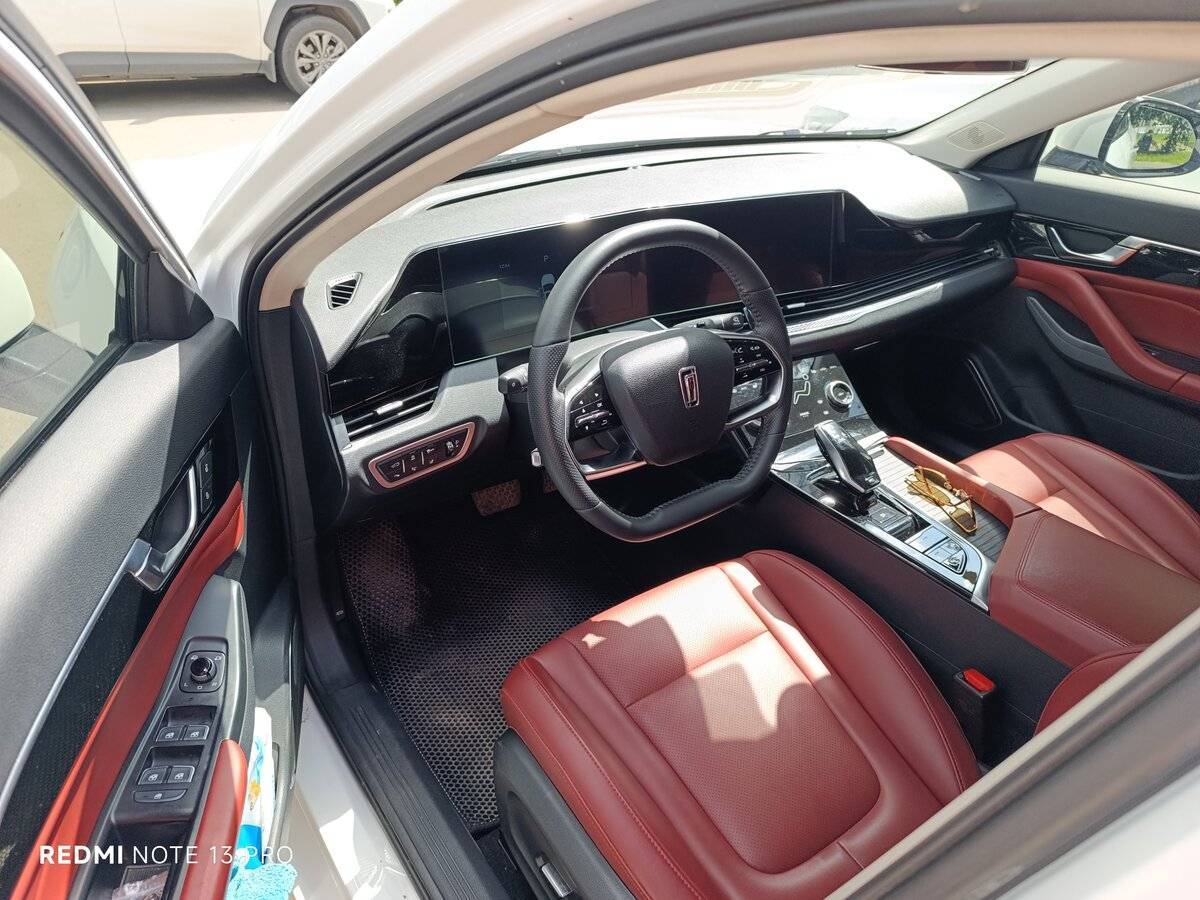 Купить FAW Bestune B70, 2023, 20 737 км, фото №4