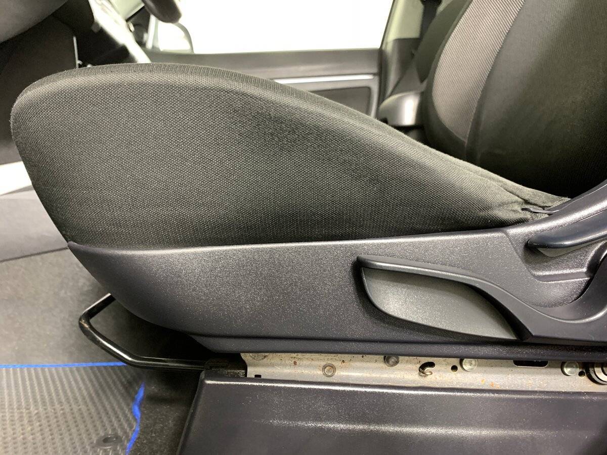 Купить Mitsubishi ASX, 2011, 189 963 км, фото №16