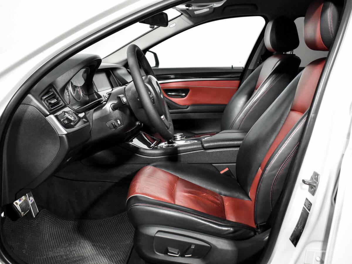 Купить BMW 5 серии 520d, 2013, 288 833 км, фото №11