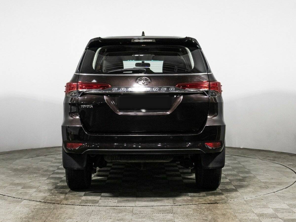 Купить Toyota Fortuner, 2017, 72 296 км, фото №6