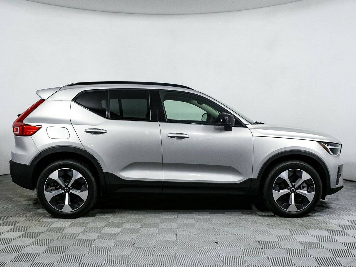 Купить Volvo XC40, 2023, 1 500 км, фото №4