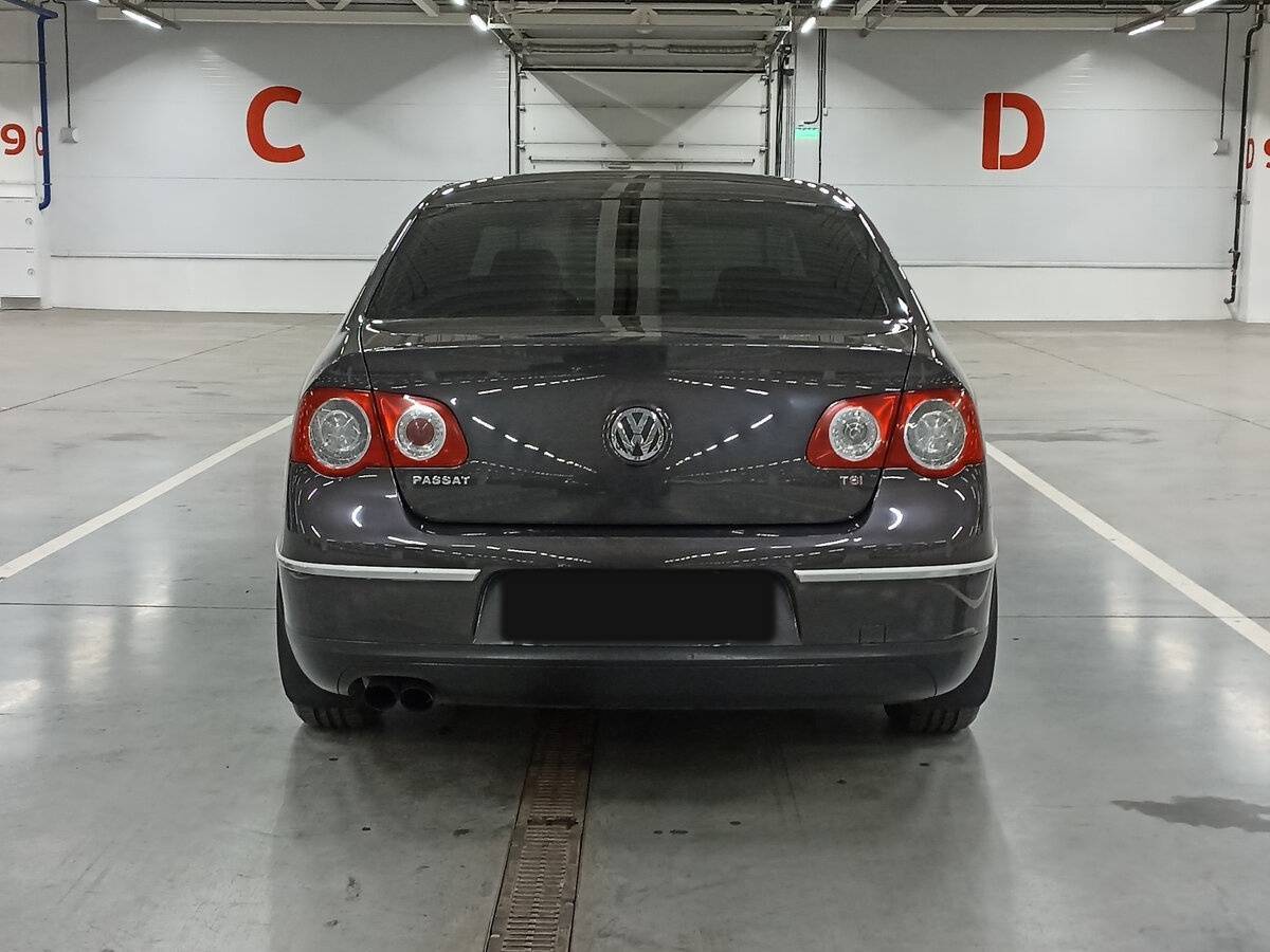 Купить Volkswagen Passat, 2010, 150 956 км, фото №6