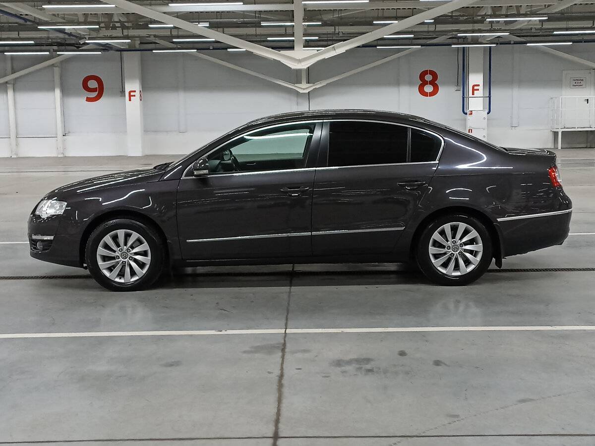 Купить Volkswagen Passat, 2010, 150 956 км, фото №8