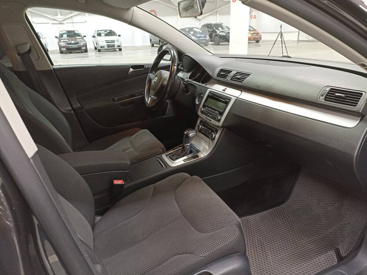 Купить Volkswagen Passat, 2010, 150 956 км, фото №11