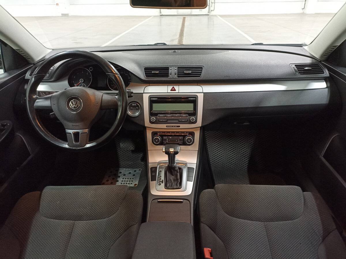 Купить Volkswagen Passat, 2010, 150 956 км, фото №14