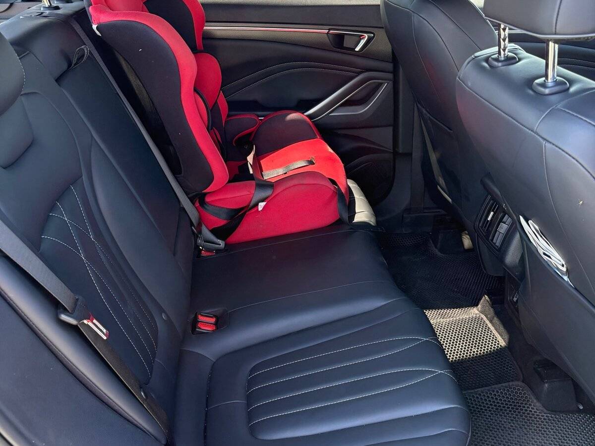 Купить FAW Bestune T55, 2023, 16 000 км, фото №24