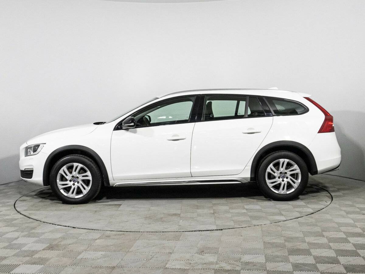 Купить Volvo V60 Cross Country, 2018, 218 570 км, фото №8
