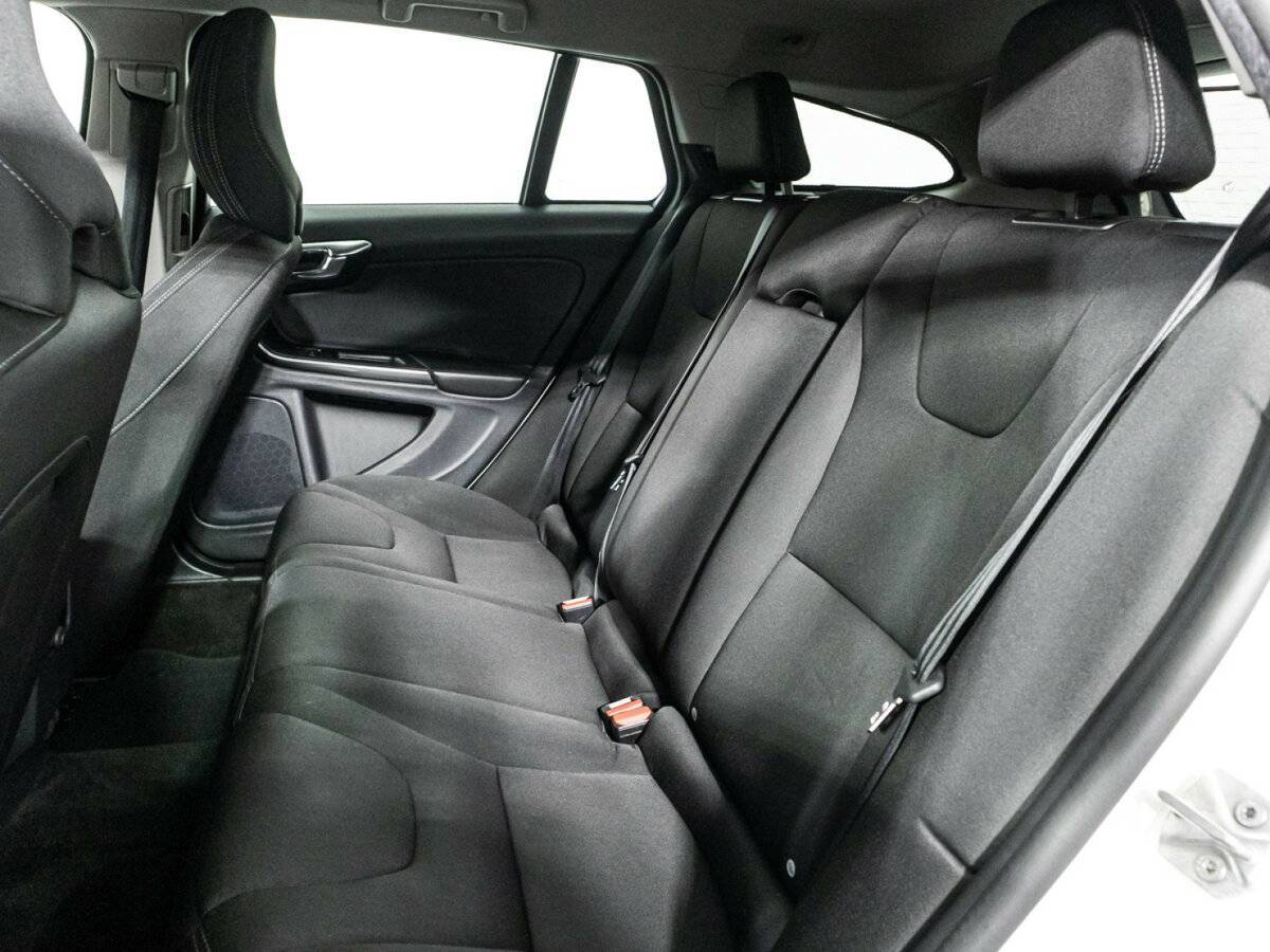 Купить Volvo V60 Cross Country, 2018, 218 570 км, фото №10