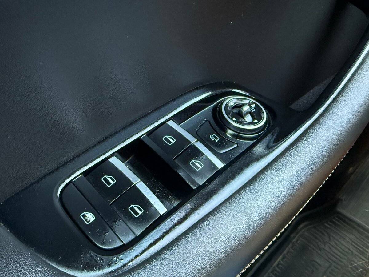 Купить Chery Tiggo 8, 2020, 83 000 км, фото №17