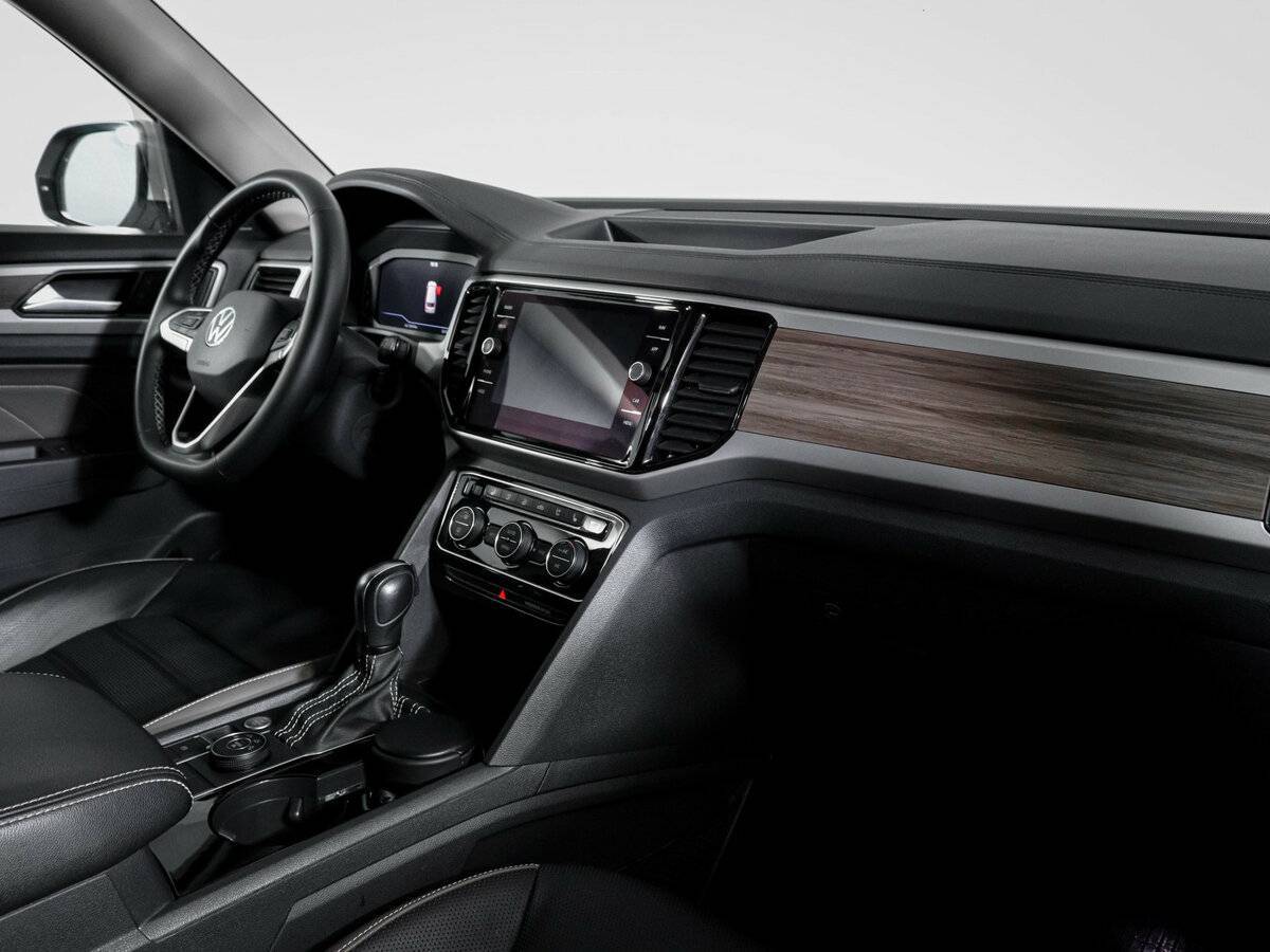 Купить Volkswagen Teramont, 2021, 26 130 км, фото №9