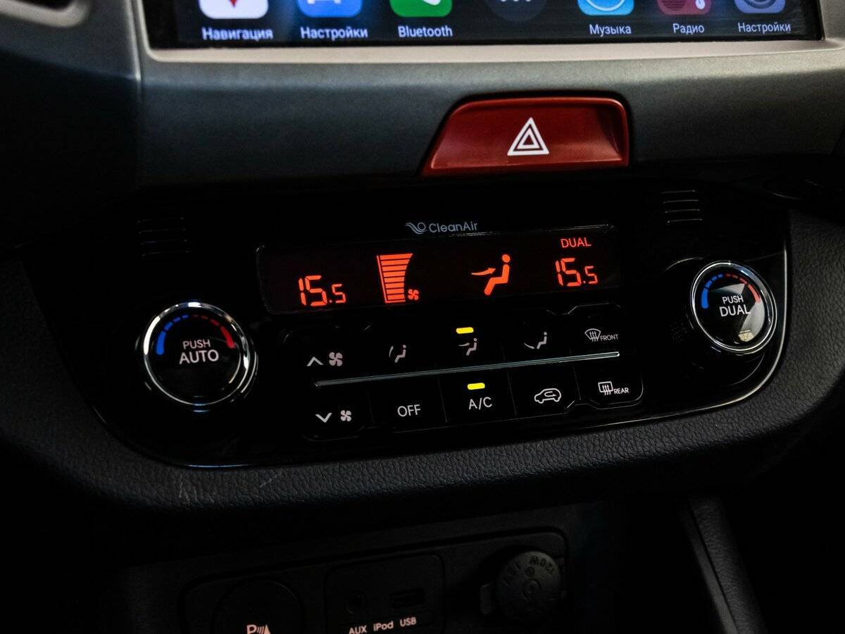 Купить Kia Sportage, 2010, 201 742 км, фото №12