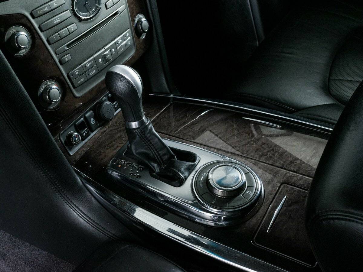 Купить Infiniti QX56, 2012, 152 600 км, фото №19