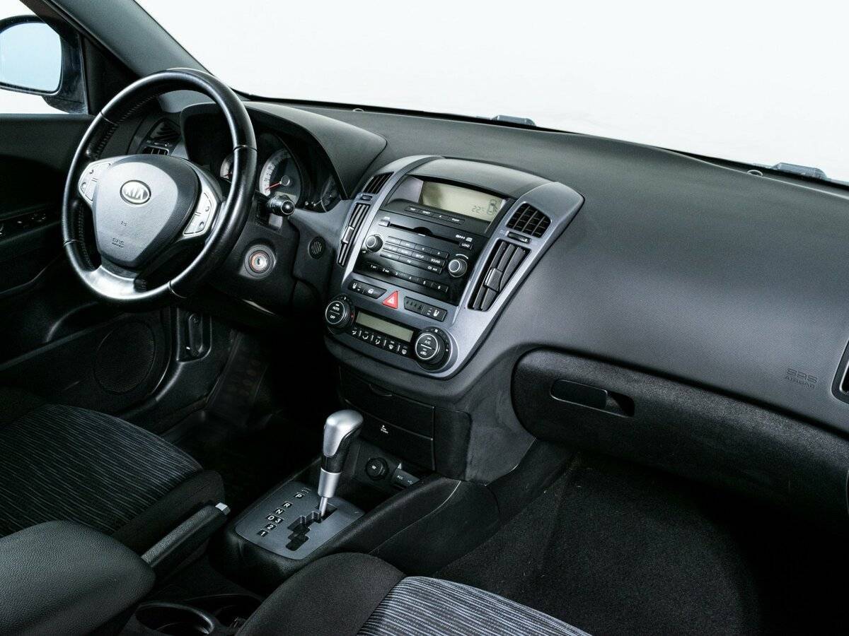 Купить Kia Ceed, 2009, 162 956 км, фото №8