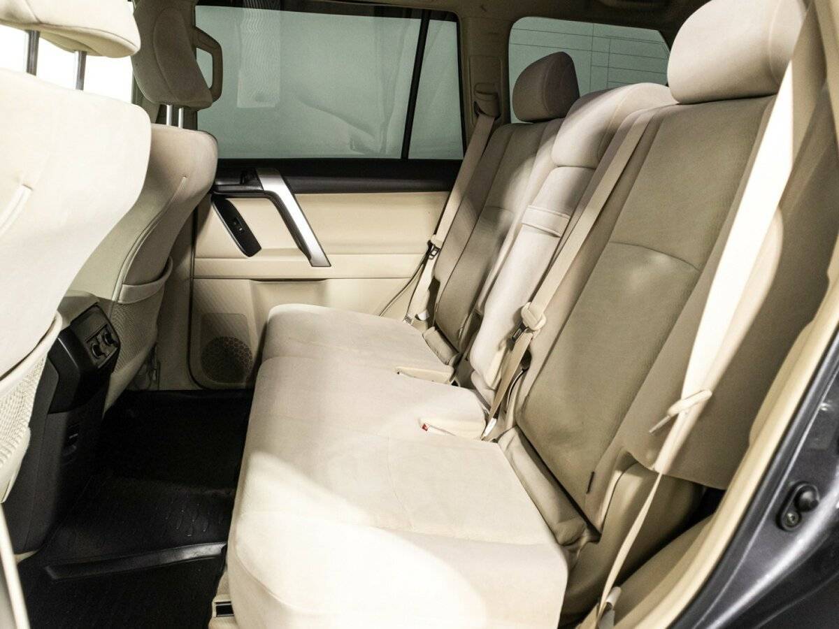 Купить Toyota Land Cruiser Prado, 2022, 35 532 км, фото №10