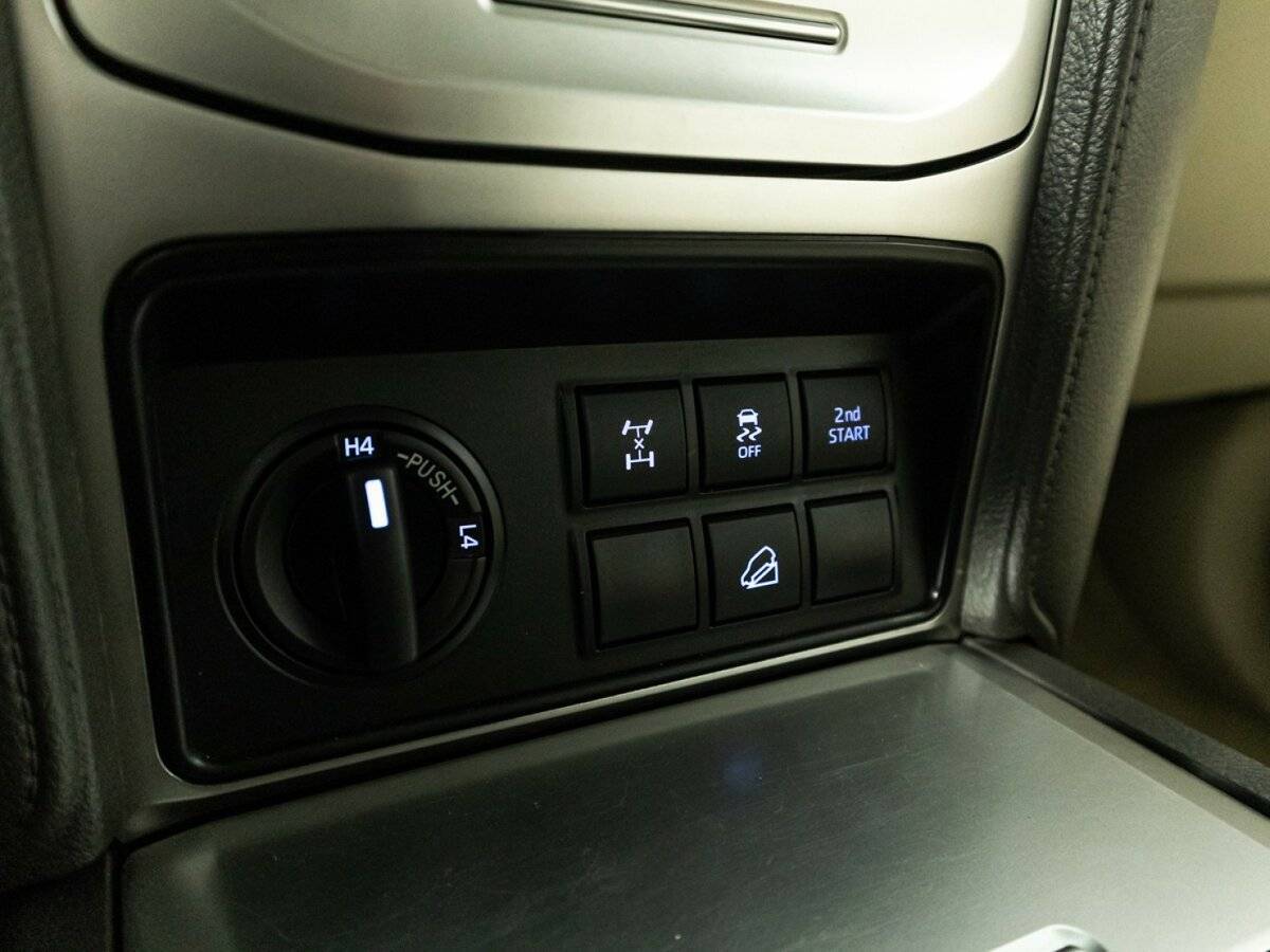 Купить Toyota Land Cruiser Prado, 2022, 35 532 км, фото №19