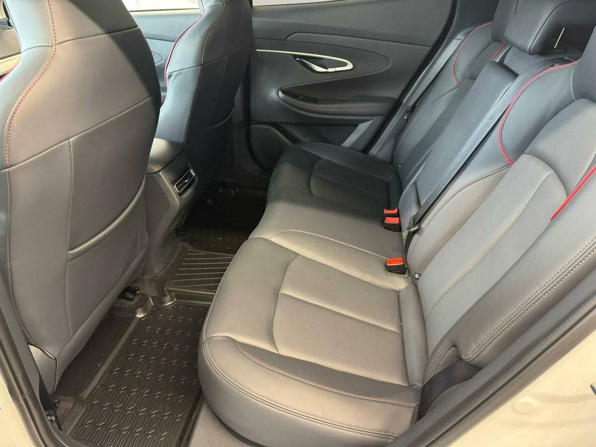 Купить Changan UNI-T, 2024, 579 км, фото №9