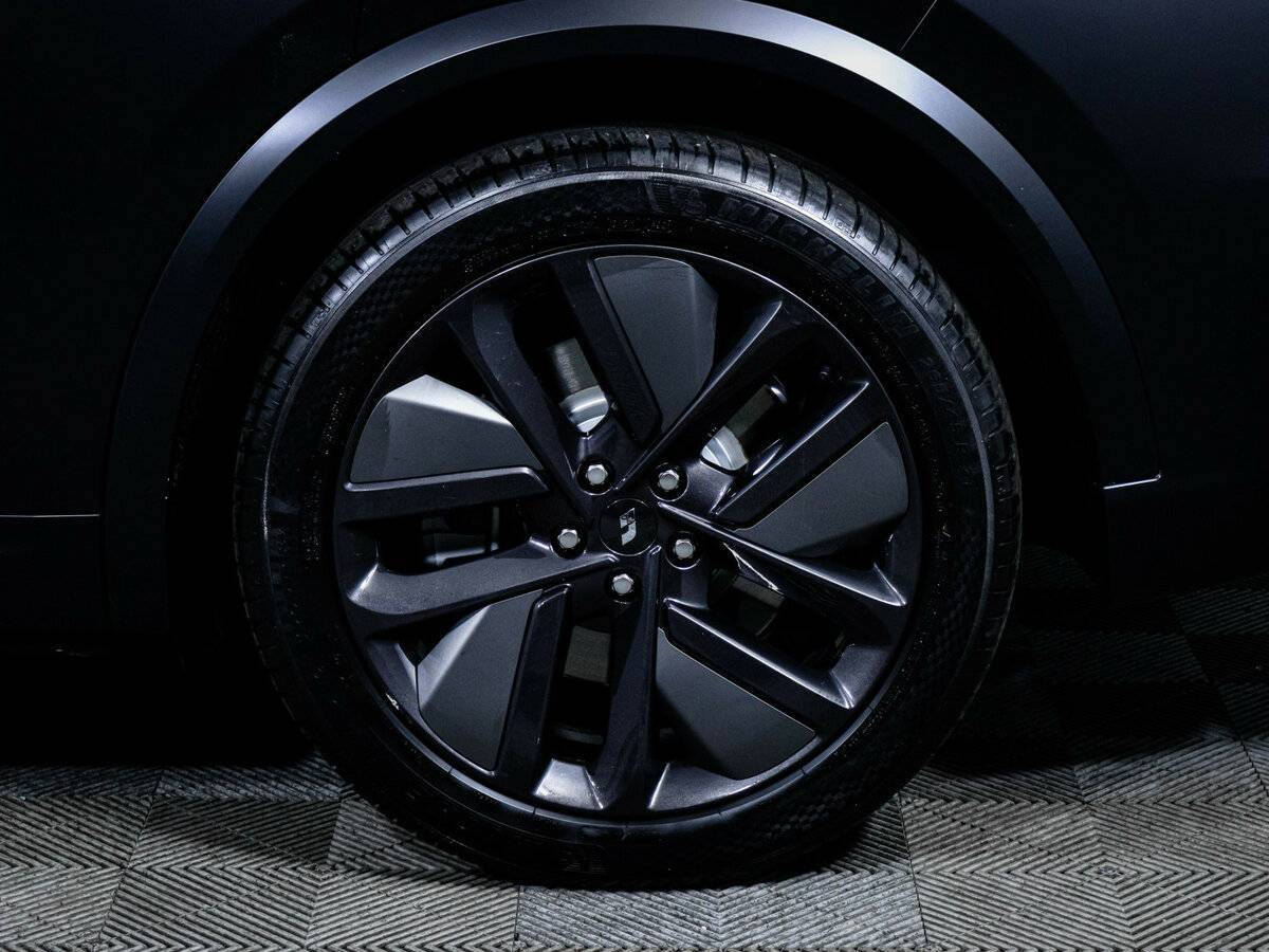 Купить Lixiang L9 44.5 kWh, 2023, 24 500 км, фото №15