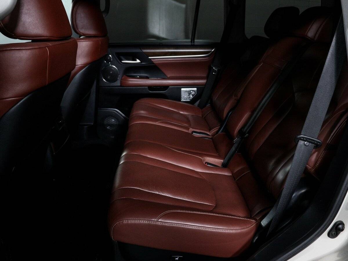 Купить Lexus LX 450d, 2016, 117 395 км, фото №7