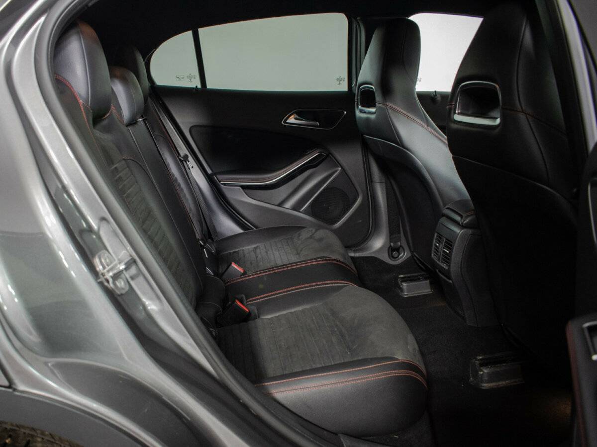 Купить Mercedes-Benz GLA 200 I (X156) Рестайлинг, 2019, 47 142 км, фото №7