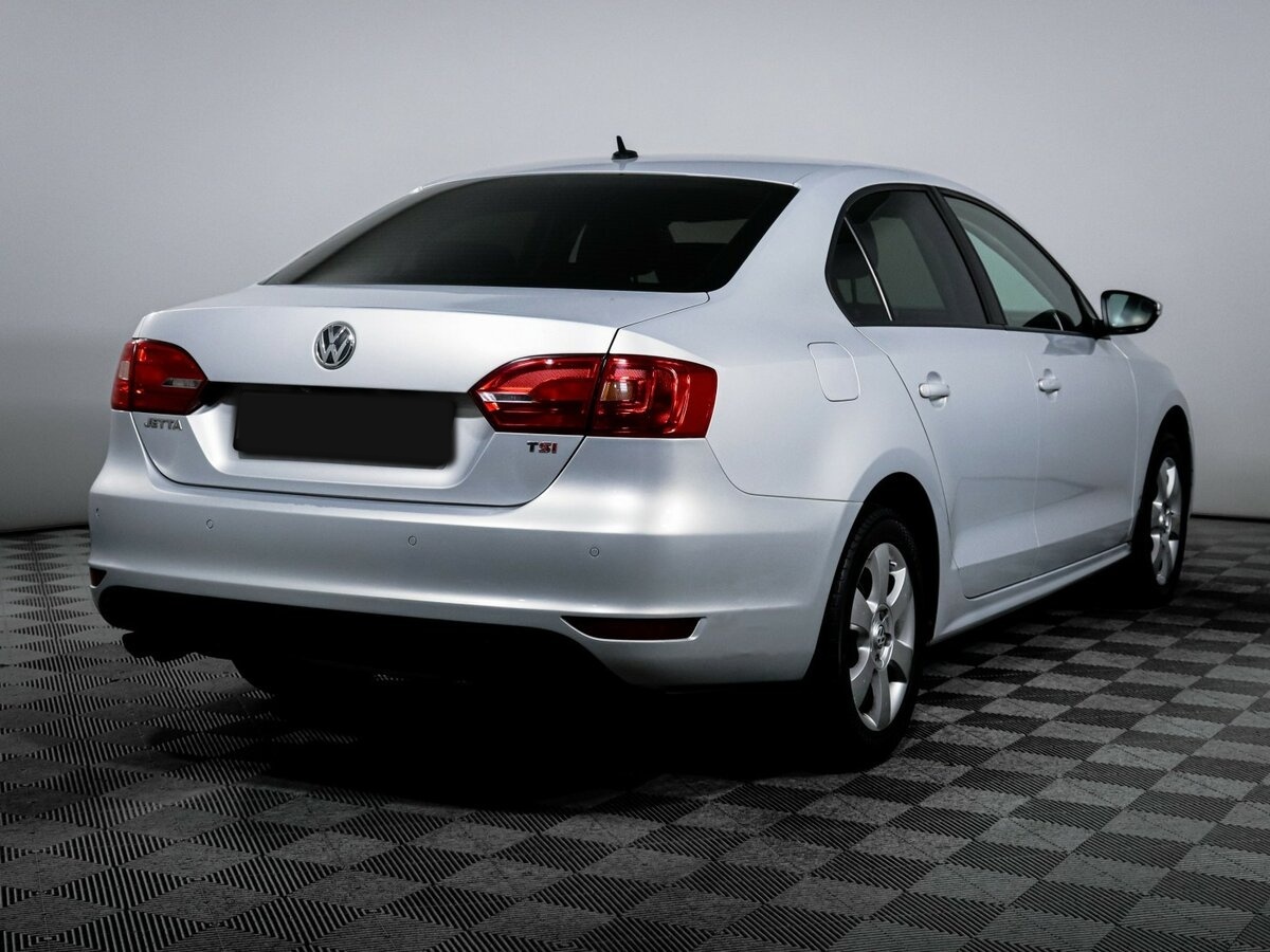 Купить Volkswagen Jetta VI, 2011, 139 853 км, фото №4