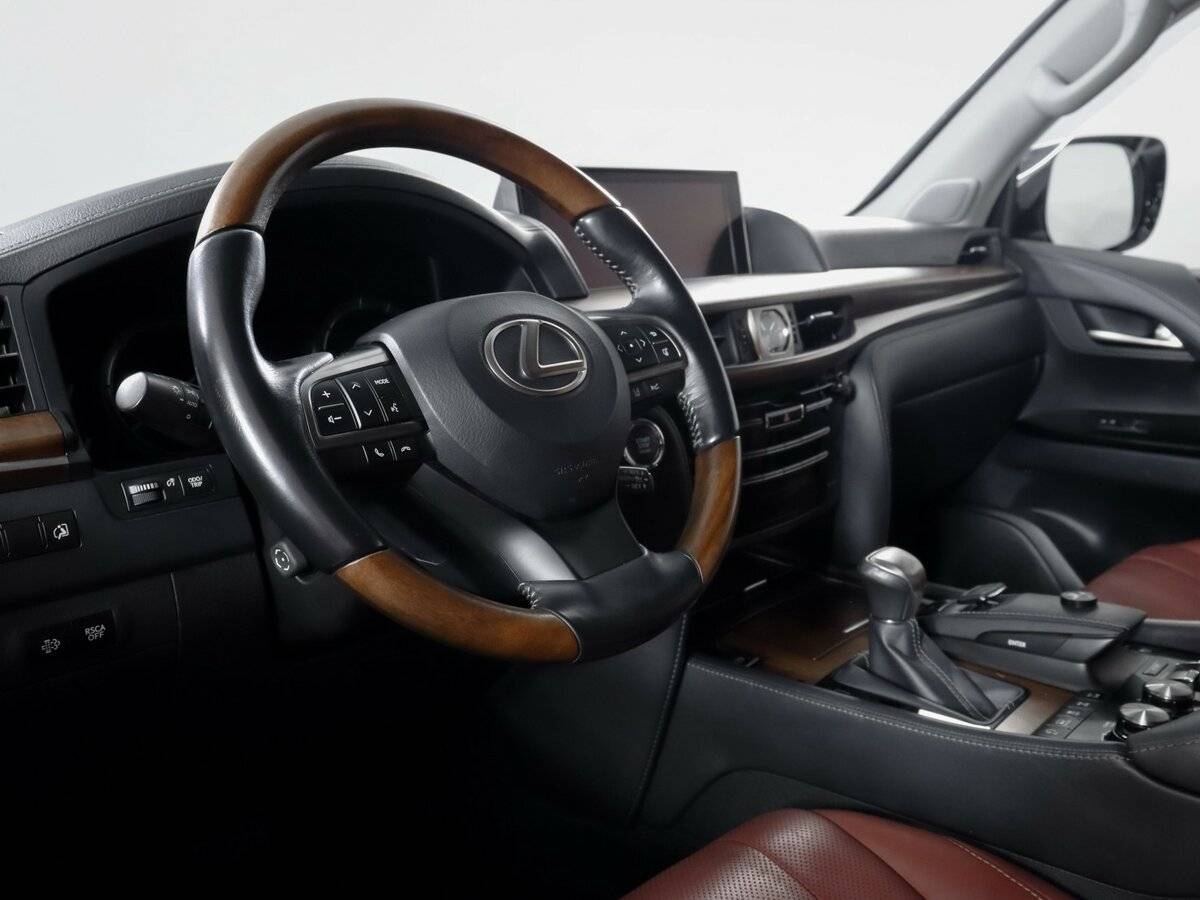 Купить Lexus LX 450d III Рестайлинг 2, 2015, 138 324 км, фото №13