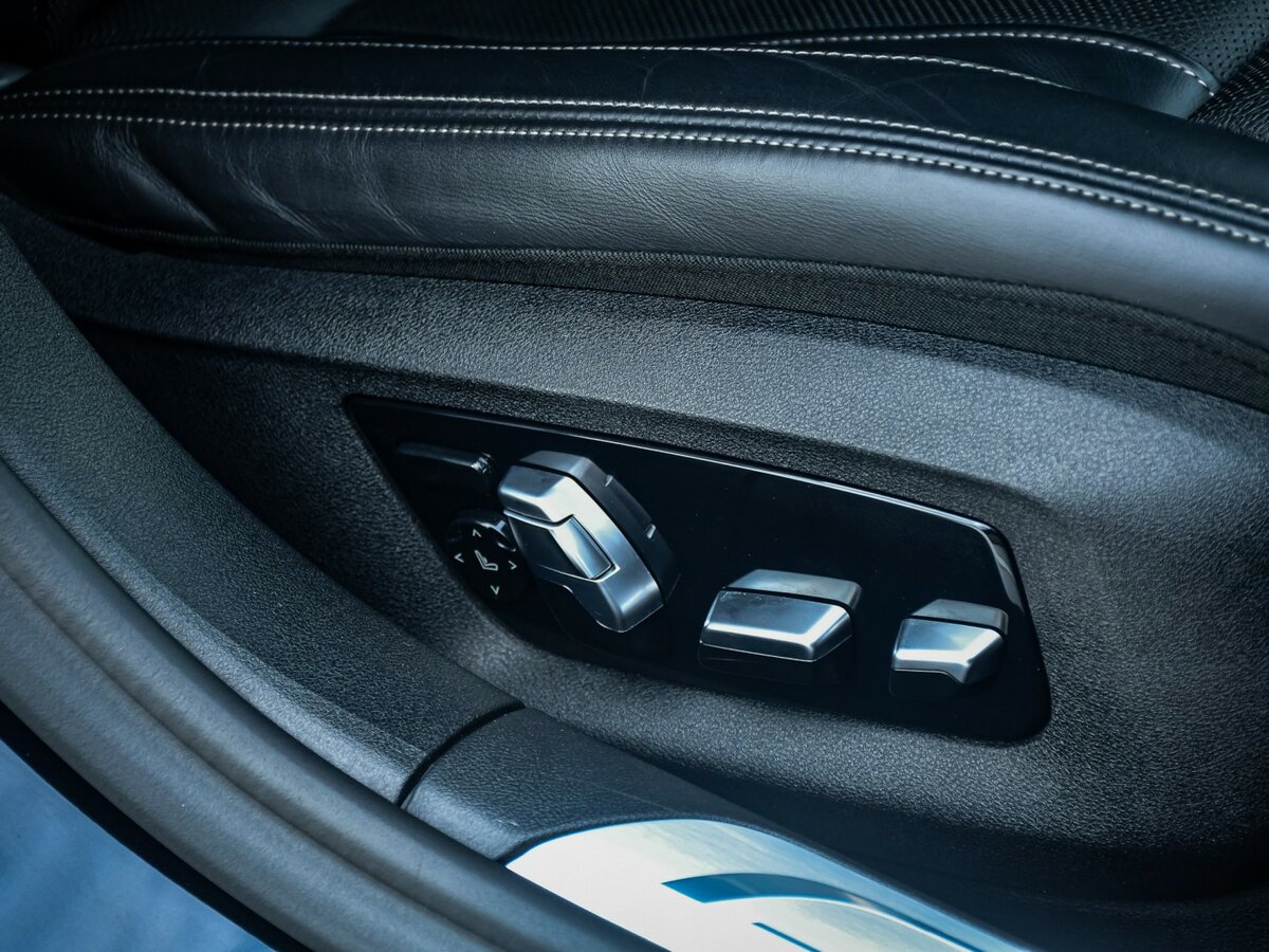 Купить BMW 7 серии 730d xDrive VI (G11/G12) Рестайлинг, 2020, 90 858 км, фото №20