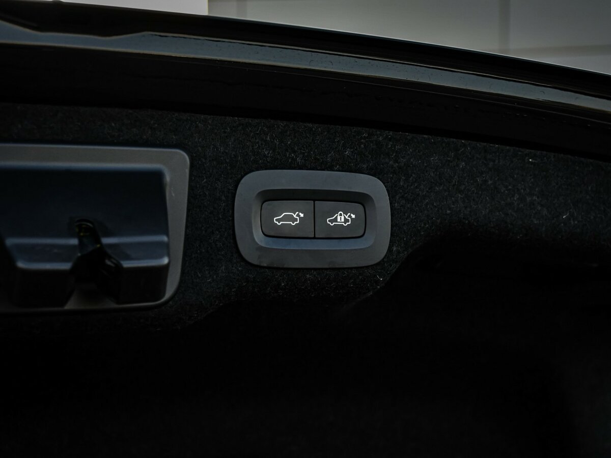 Купить Volvo S90 II, 2020, 85 936 км, фото №16