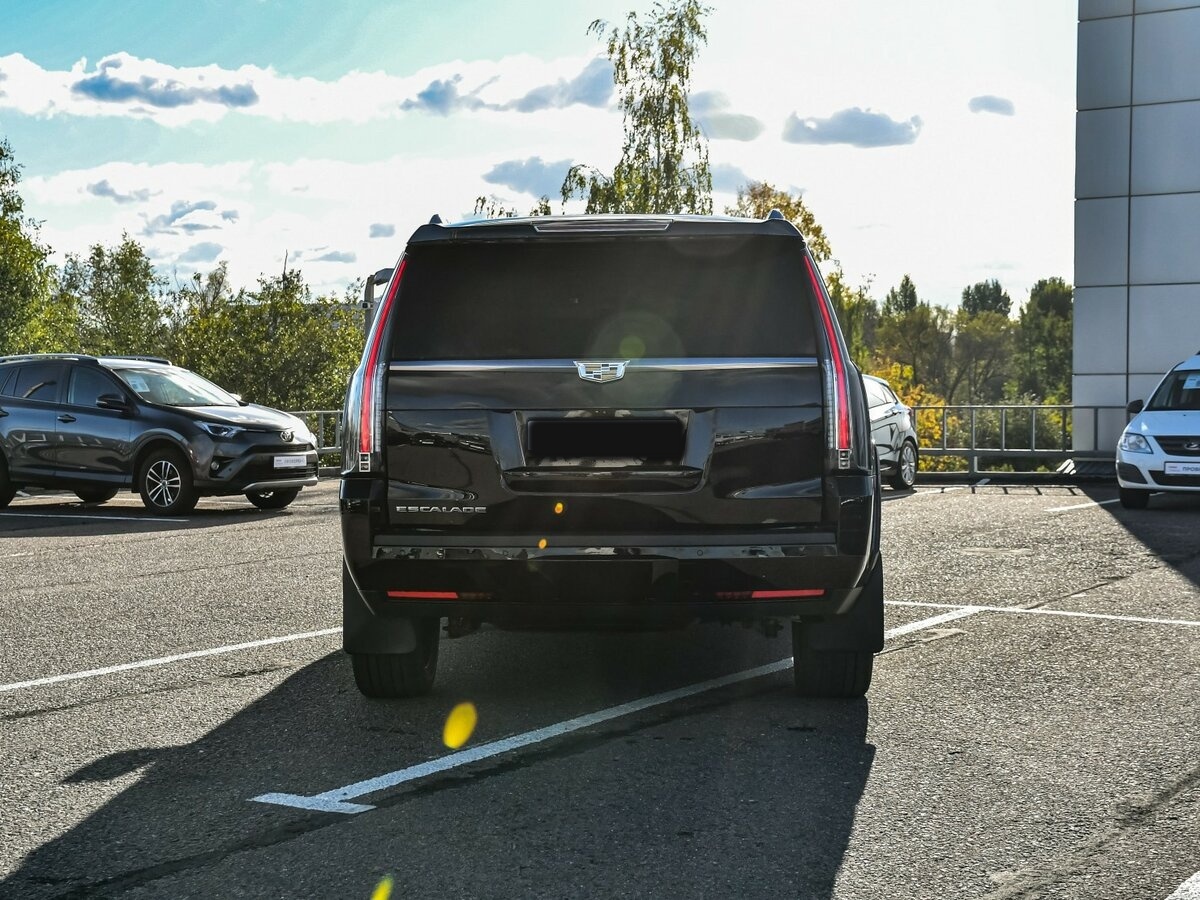 Купить Cadillac Escalade IV, 2018, 98 300 км, фото №6