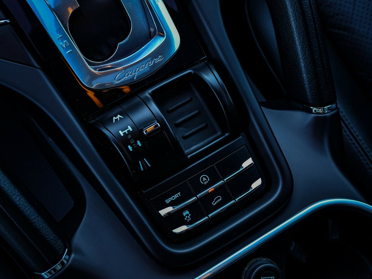 Купить Porsche Cayenne II (958), 2011, 273 000 км, фото №18