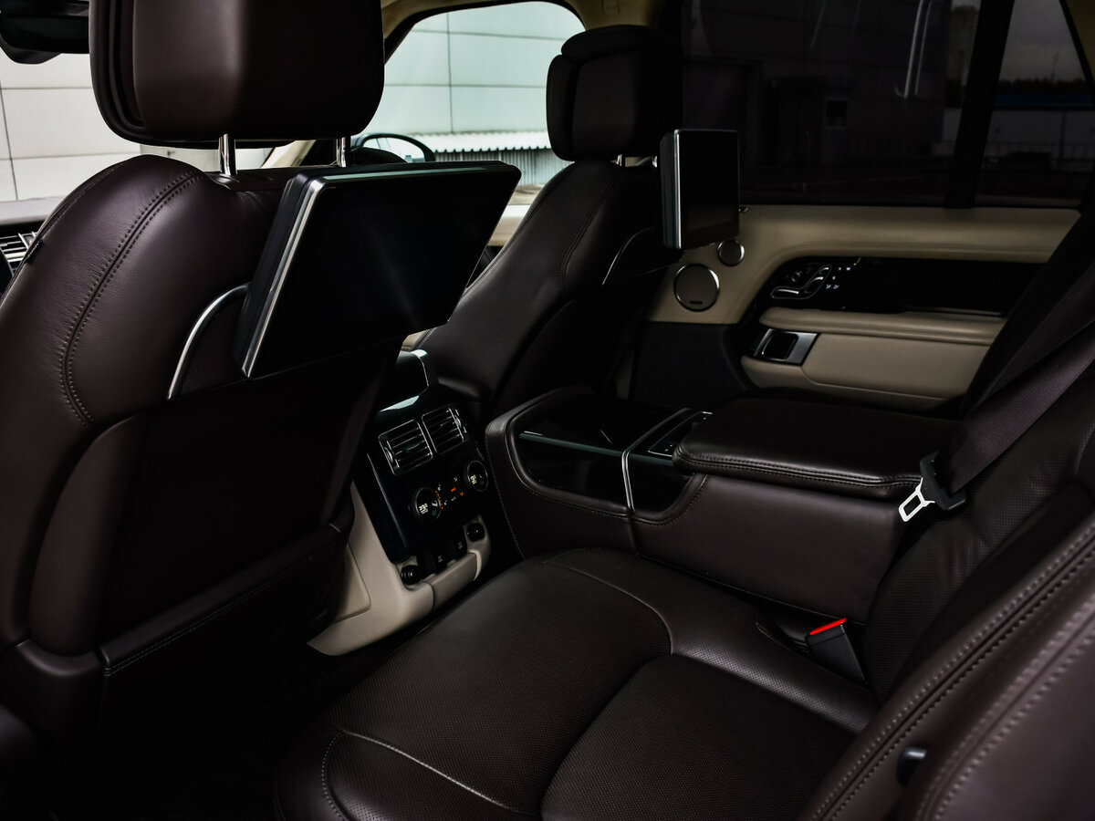 Купить Land Rover Range Rover Long IV Рестайлинг, 2019, 96 694 км, фото №14
