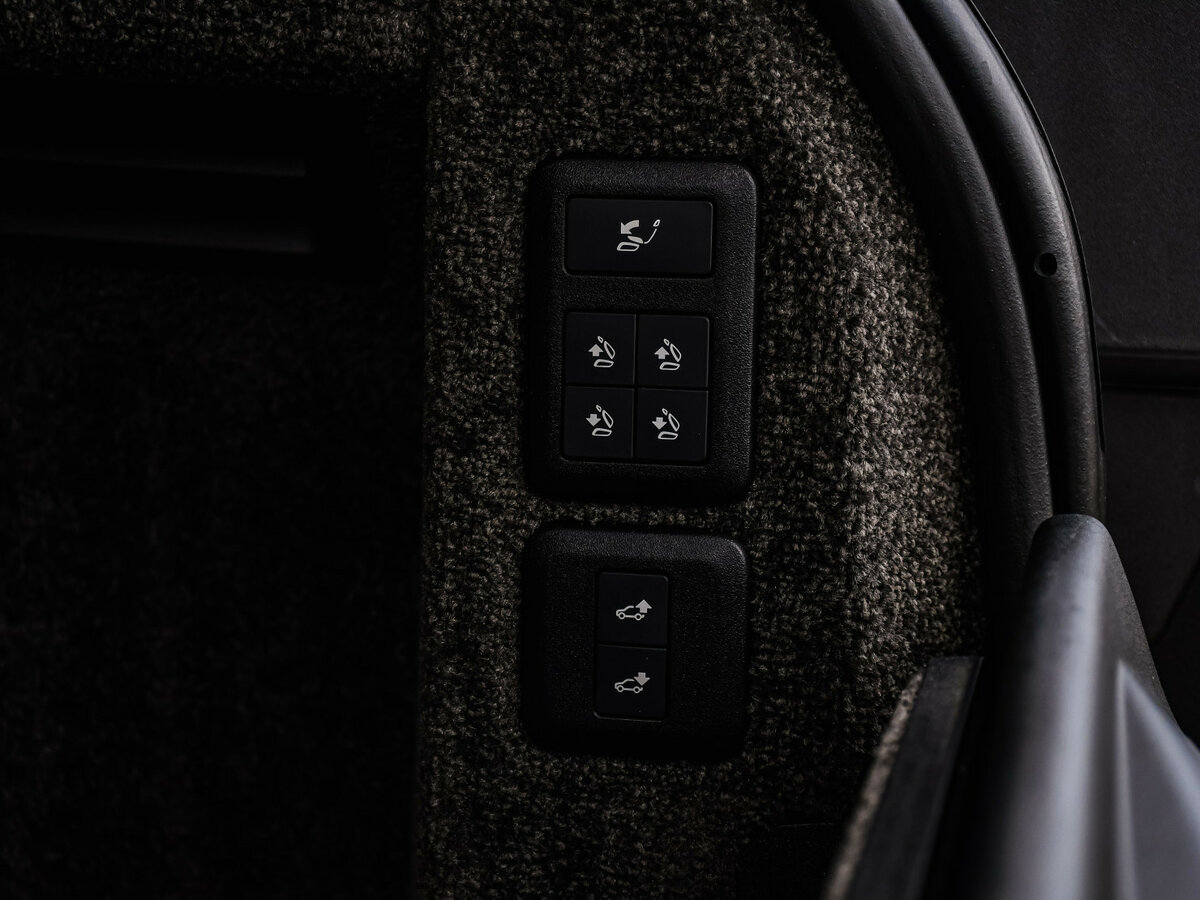 Купить Land Rover Range Rover Long IV Рестайлинг, 2019, 96 694 км, фото №20