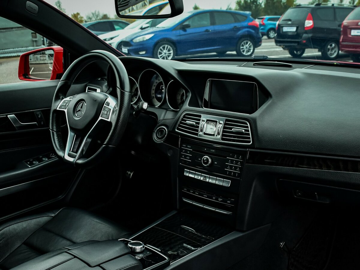 Купить Mercedes-Benz E-Класс 200 IV (W212, S212, C207) Рестайлинг, 2015, 90 111 км, фото №9