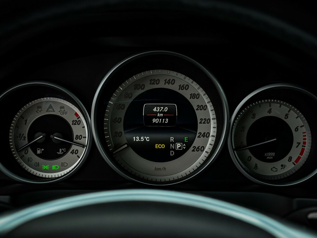 Купить Mercedes-Benz E-Класс 200 IV (W212, S212, C207) Рестайлинг, 2015, 90 111 км, фото №10