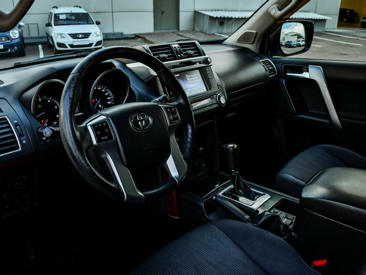 Купить Toyota Land Cruiser Prado 150 Series Рестайлинг 1, 2014, 251 775 км, фото №10
