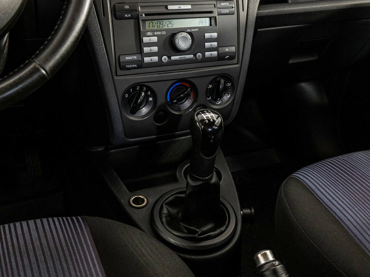 Купить Ford Fusion I Рестайлинг, 2007, 249 386 км, фото №9