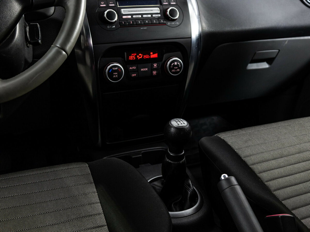 Купить Suzuki SX4 I (Classic) Рестайлинг, 2010, 158 499 км, фото №12