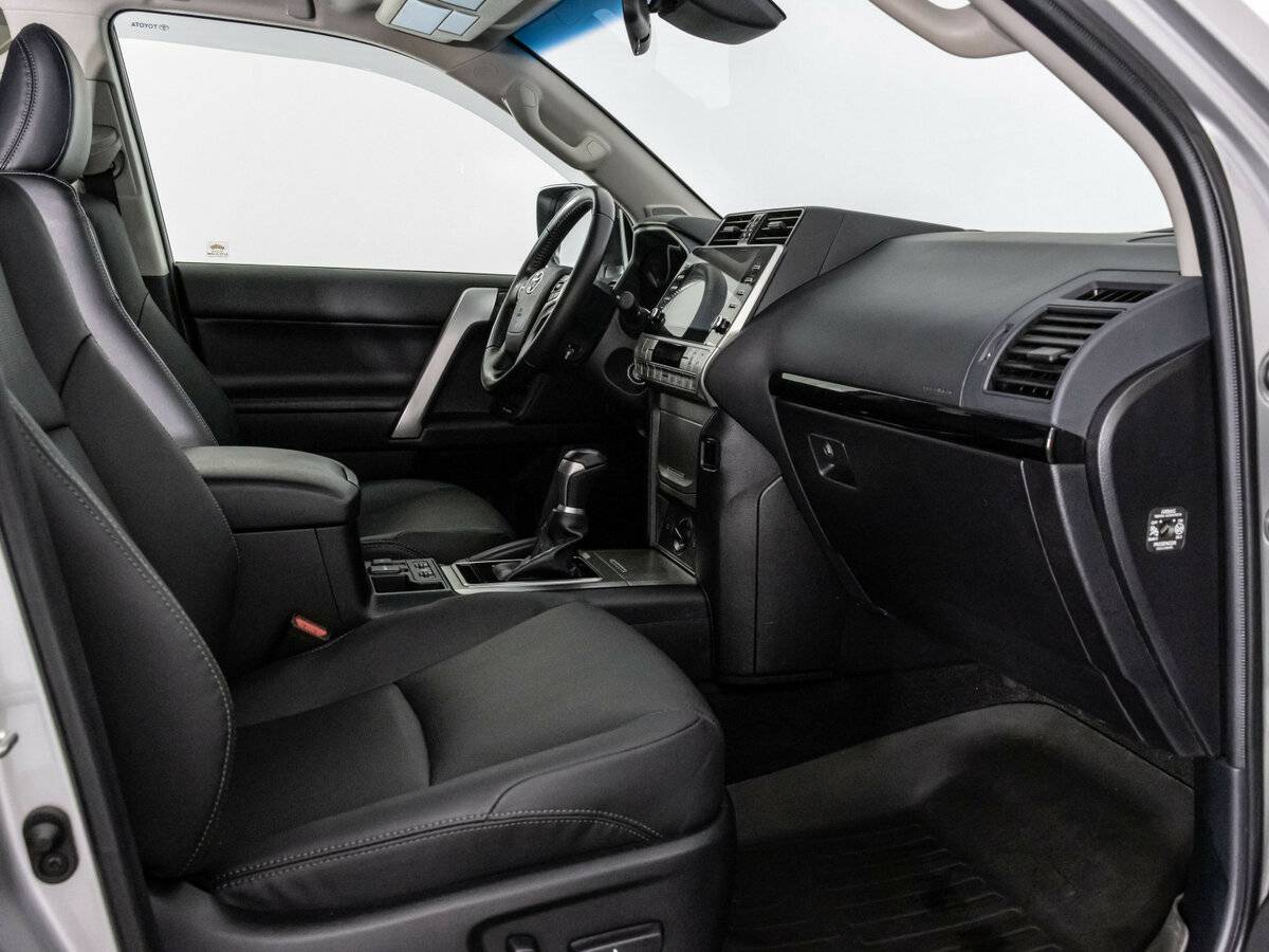 Купить Toyota Land Cruiser Prado 150 Series Рестайлинг 3, 2023, 43 091 км, фото №21