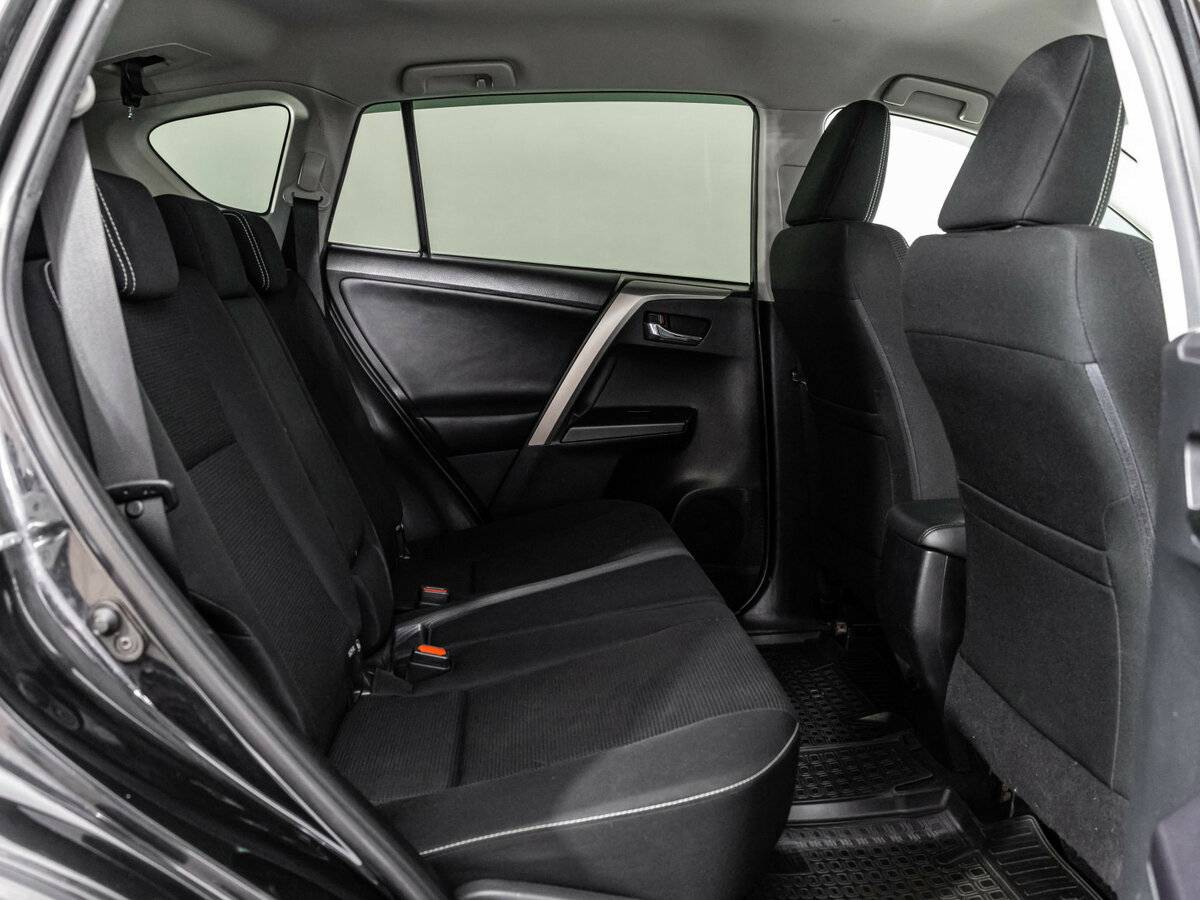 Купить Toyota RAV4 IV (XA40) Рестайлинг, 2016, 118 908 км, фото №12