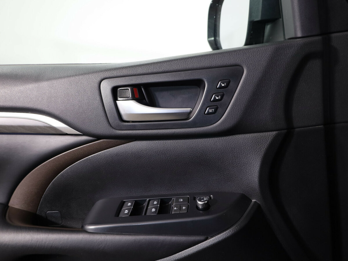 Купить Toyota Highlander III (U50) Рестайлинг, 2019, 79 839 км, фото №28